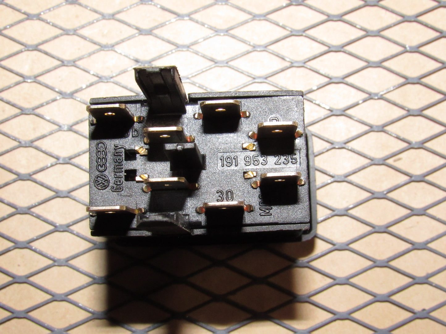 85 86 87 88 89 90 91 92 Volkswagen Golf OEM Flasher Hazard Light Switch