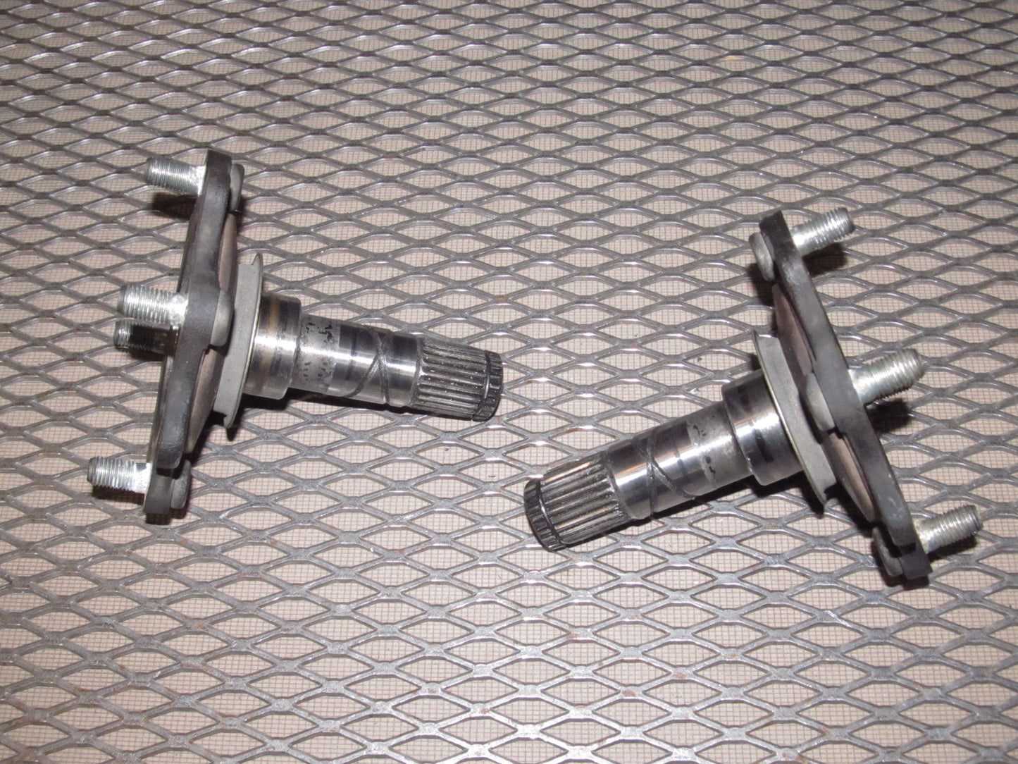 90-93 Mazda Miata OEM A/T Axle Differential Stub Flange Set