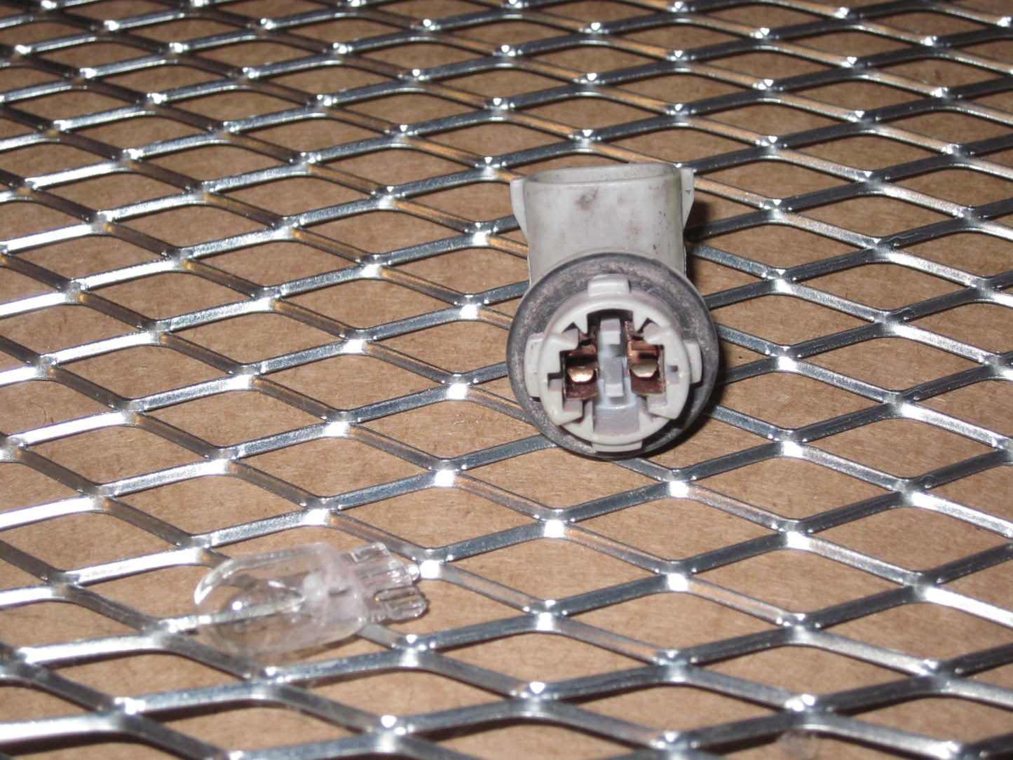 93 94 95 96 Toyota Supra OEM Fender Side Marker Repeater Light Bulb Socket