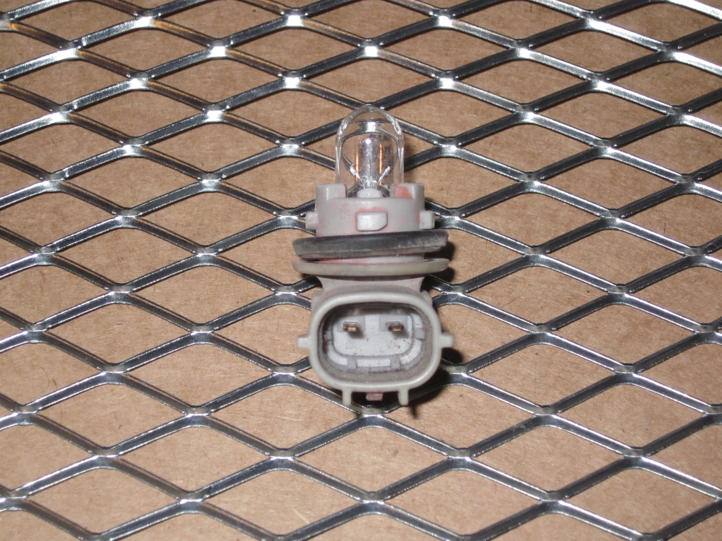 93 94 95 96 Toyota Supra OEM Fender Side Marker Repeater Light Bulb Socket