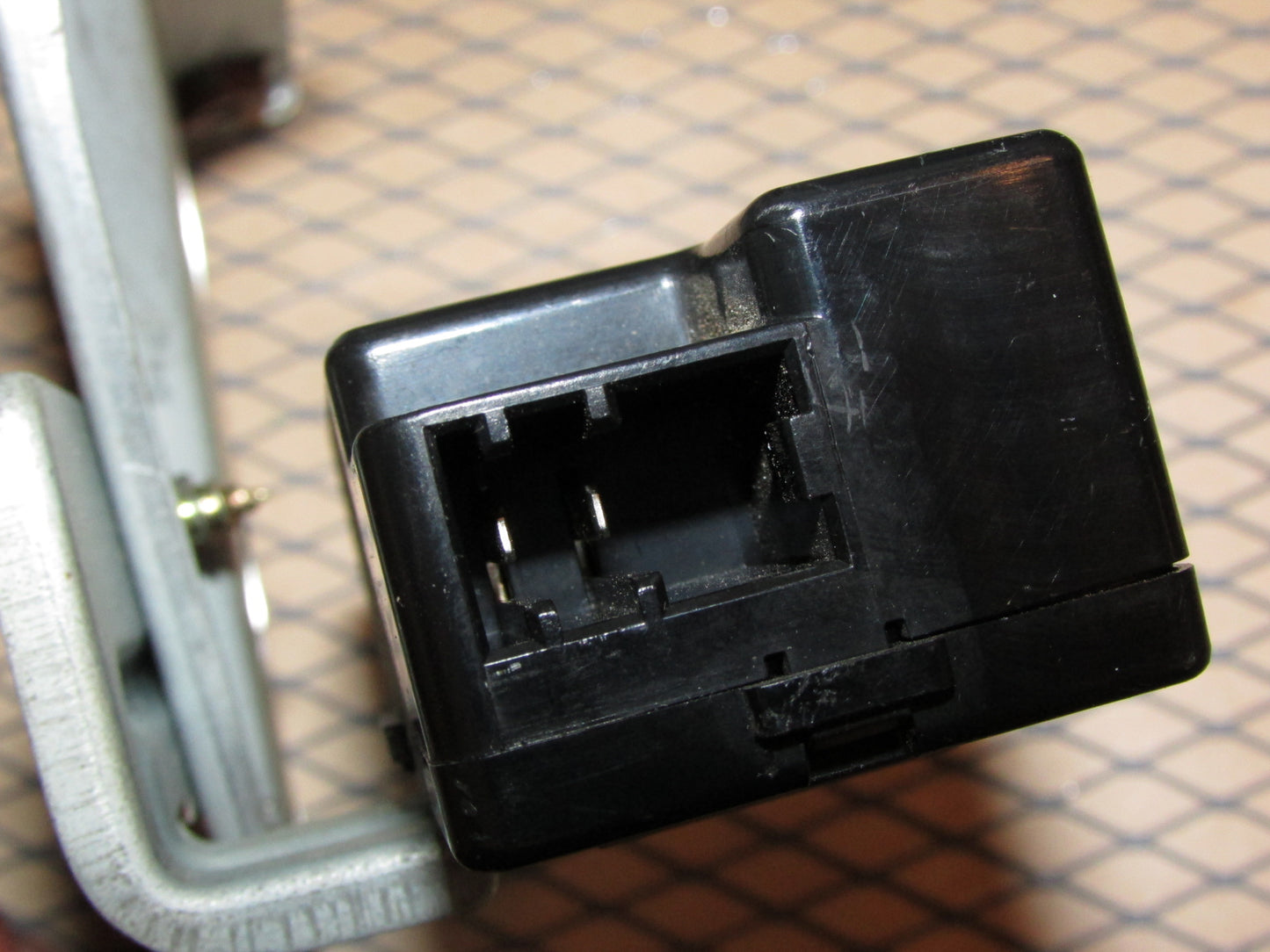 90 91 92 93 94 95 96 Nissan 300zx OEM Buzzer Chime Warning Unit
