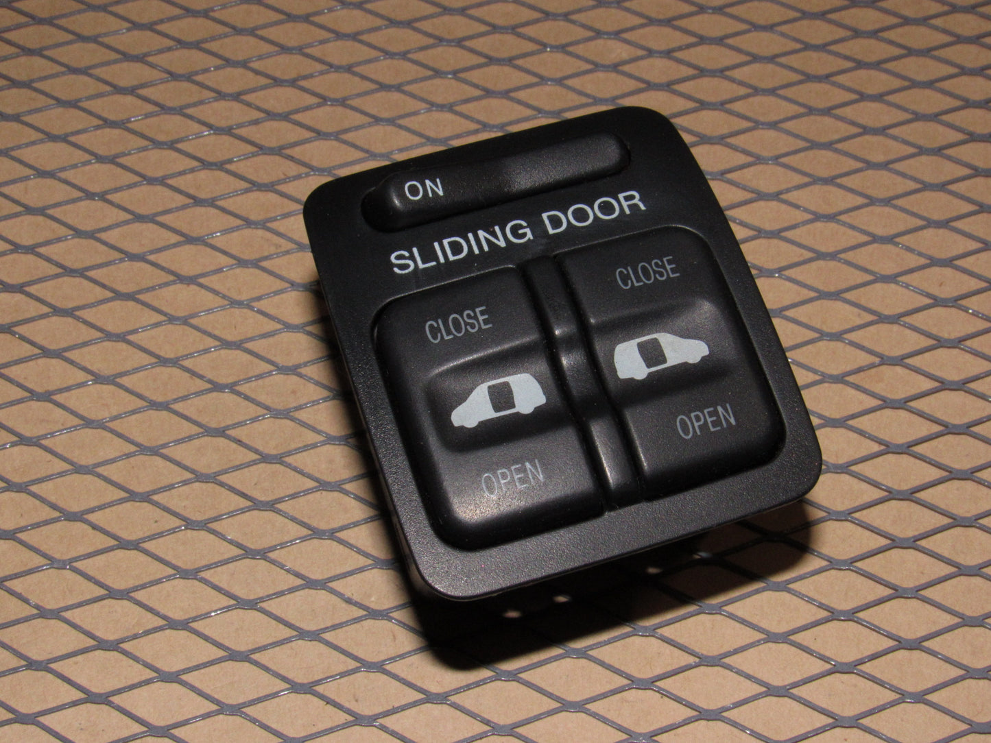 99 00 01 02 03 04 Honda Odyssey OEM Sliding Door Switch