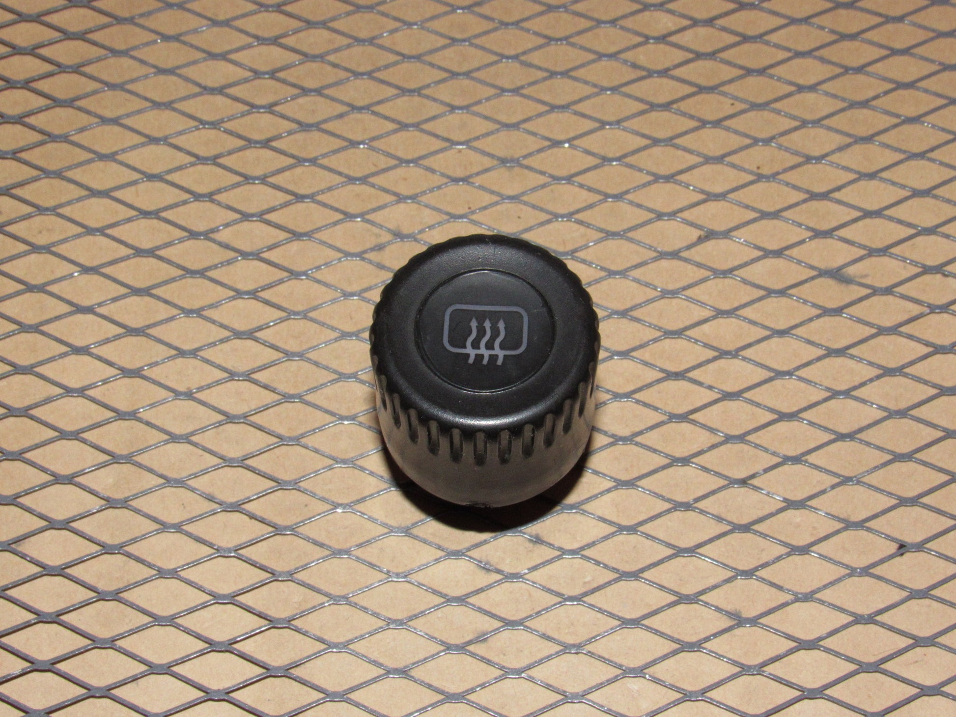 78-95 Porsche 928 OEM Defroster Switch Knob