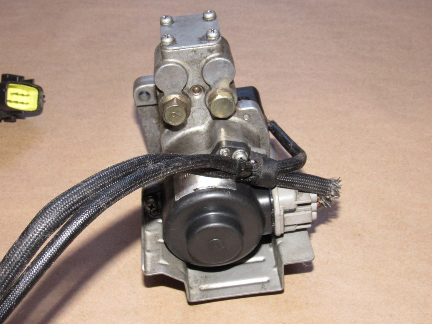 93 94 95 Mazda RX7 OEM Metering Oil Pump
