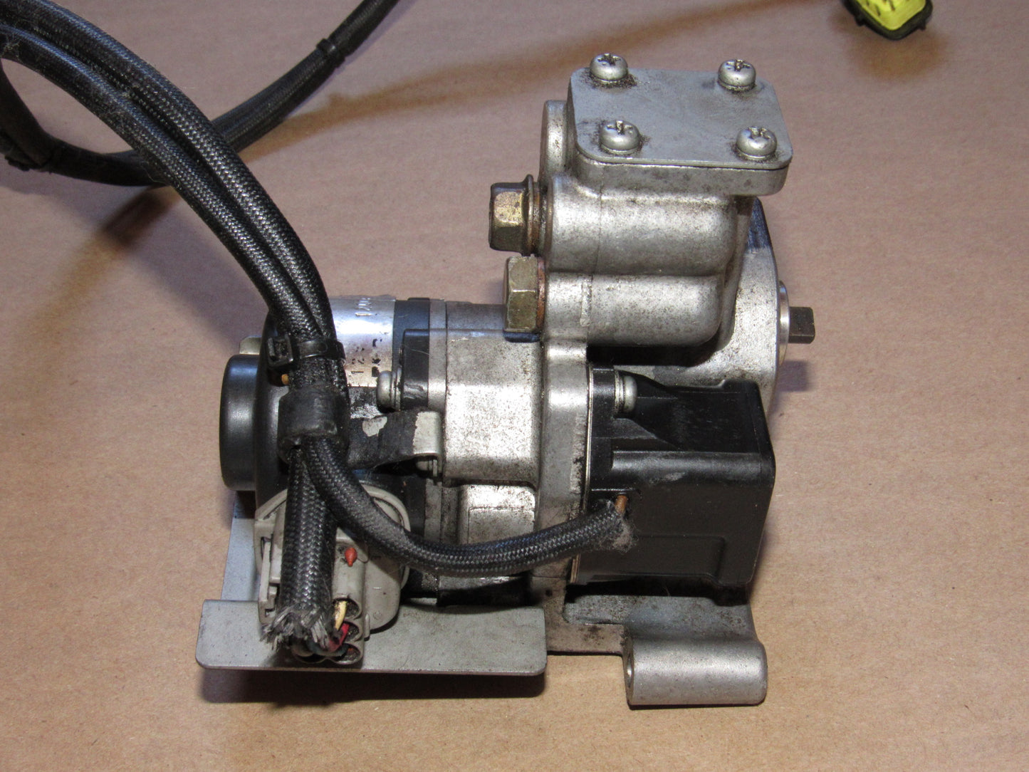 93 94 95 Mazda RX7 OEM Metering Oil Pump