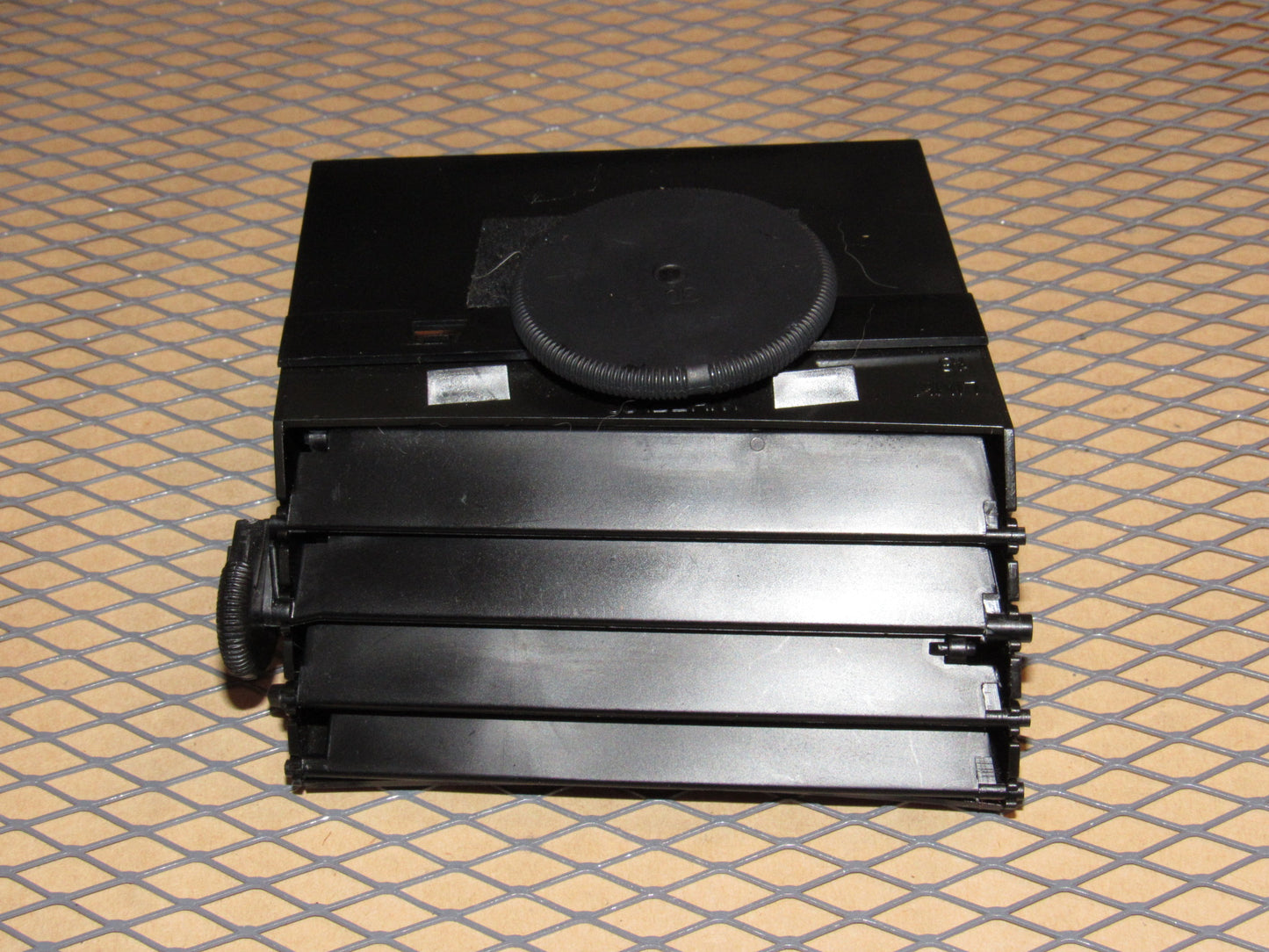 90 91 92 93 Chevrolet Corvette OEM Dash Air Vent Louver - Outer Right