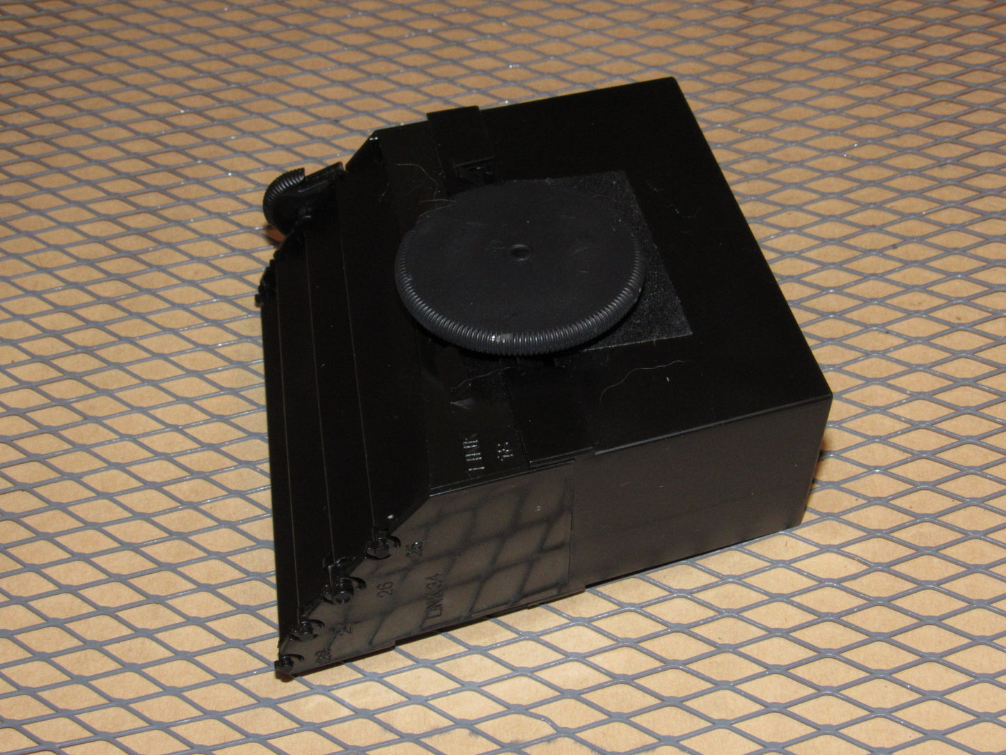 90 91 92 93 Chevrolet Corvette OEM Dash Air Vent Louver - Outer Right