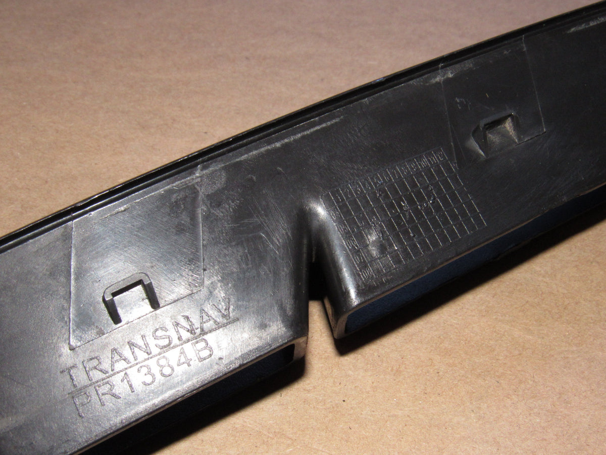 06-13 Chevrolet Corvette OEM Front Fender Air Vent - Left
