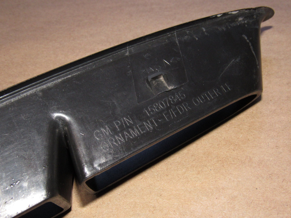 06-13 Chevrolet Corvette OEM Front Fender Air Vent - Left
