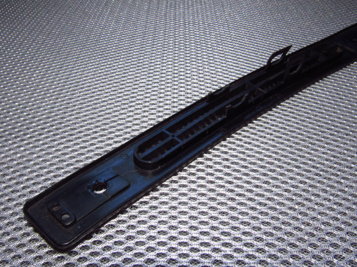 79-85 Mazda RX7 OEM Rear Exterior Air Vent - Left