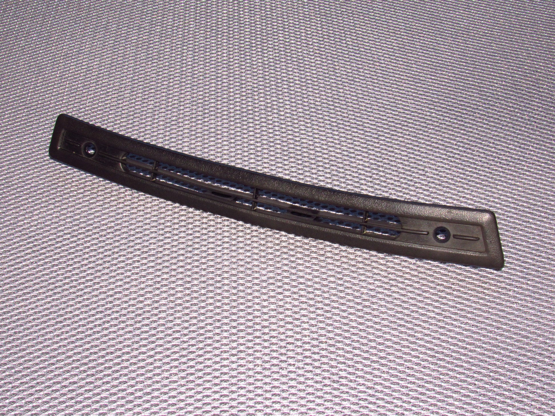 79-85 Mazda RX7 OEM Rear Exterior Air Vent - Left