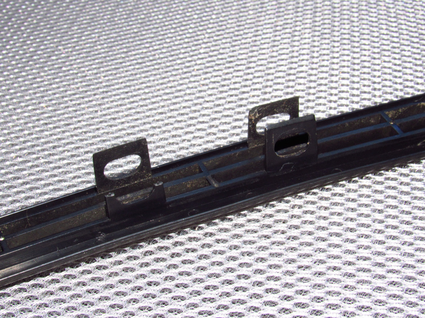 79-85 Mazda RX7 OEM Rear Exterior Air Vent - Left