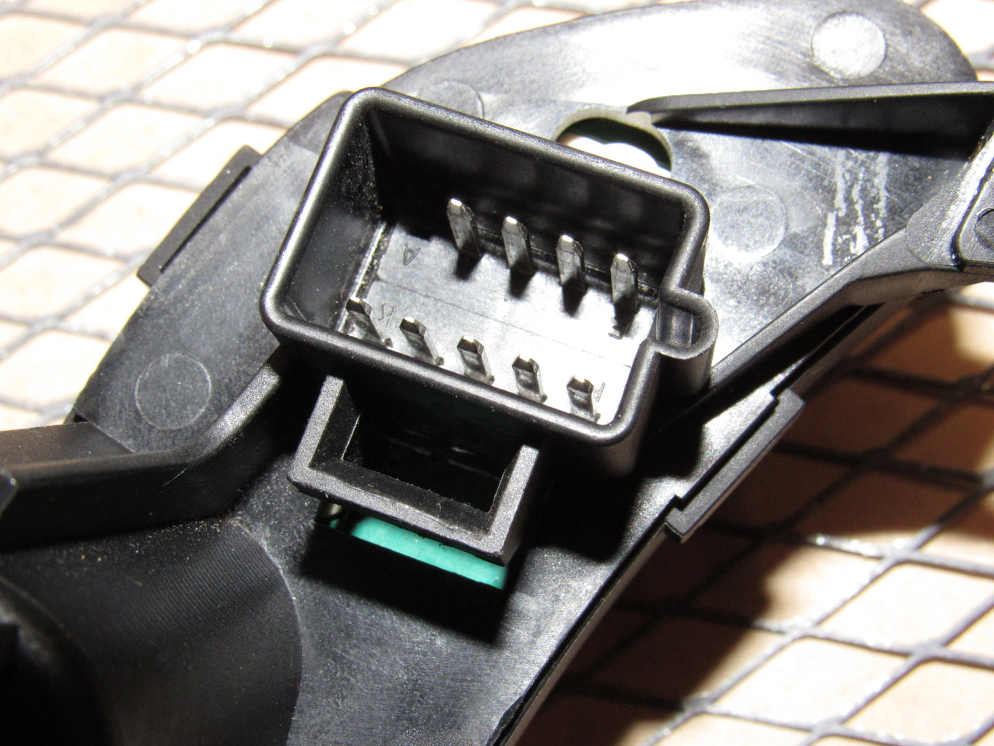 05-13 Chevrolet Corvette OEM Trip Info Switch