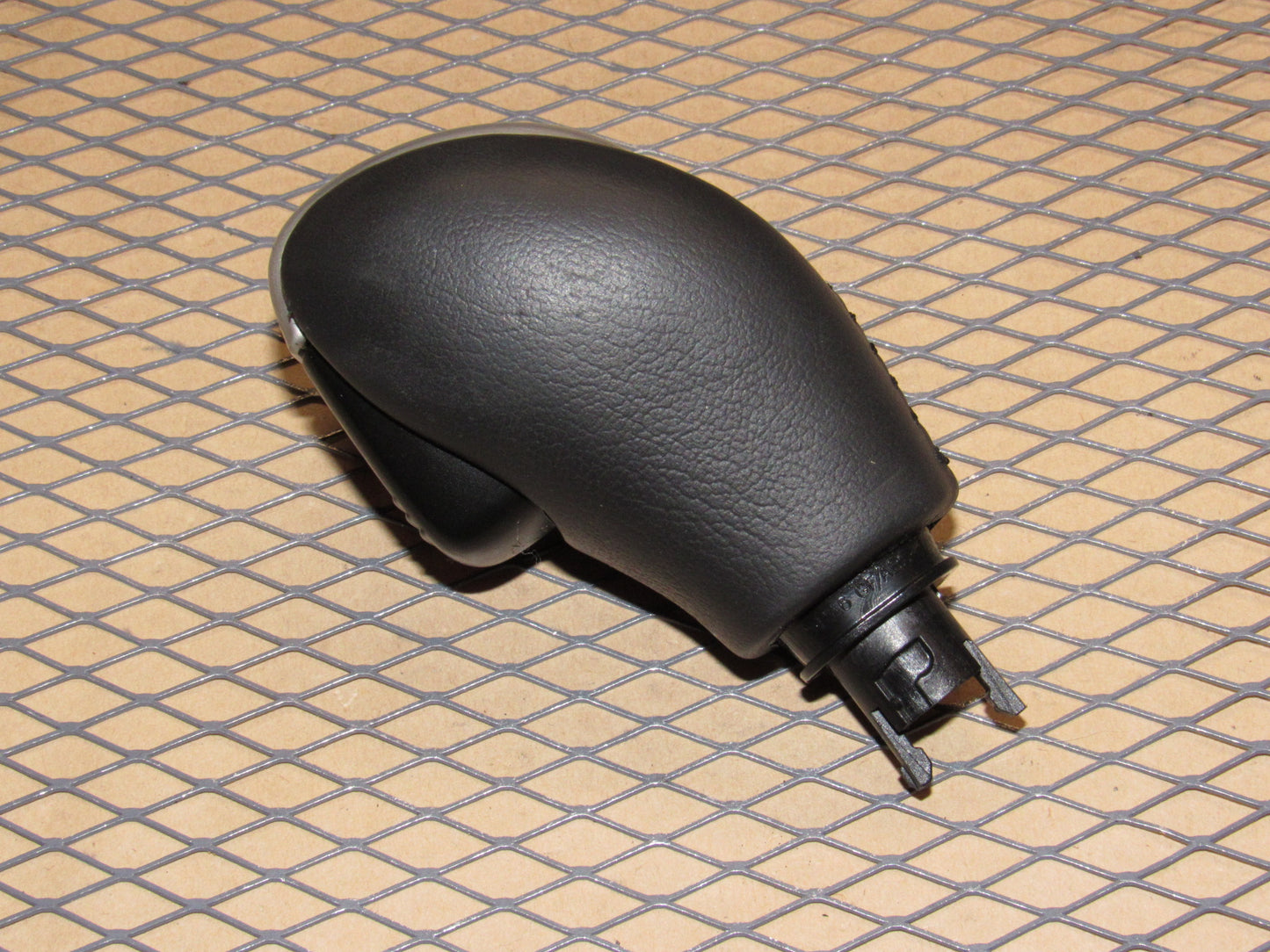 06-13 Chevrolet Corvette OEM Automatic Transmission A/T Shift Knob