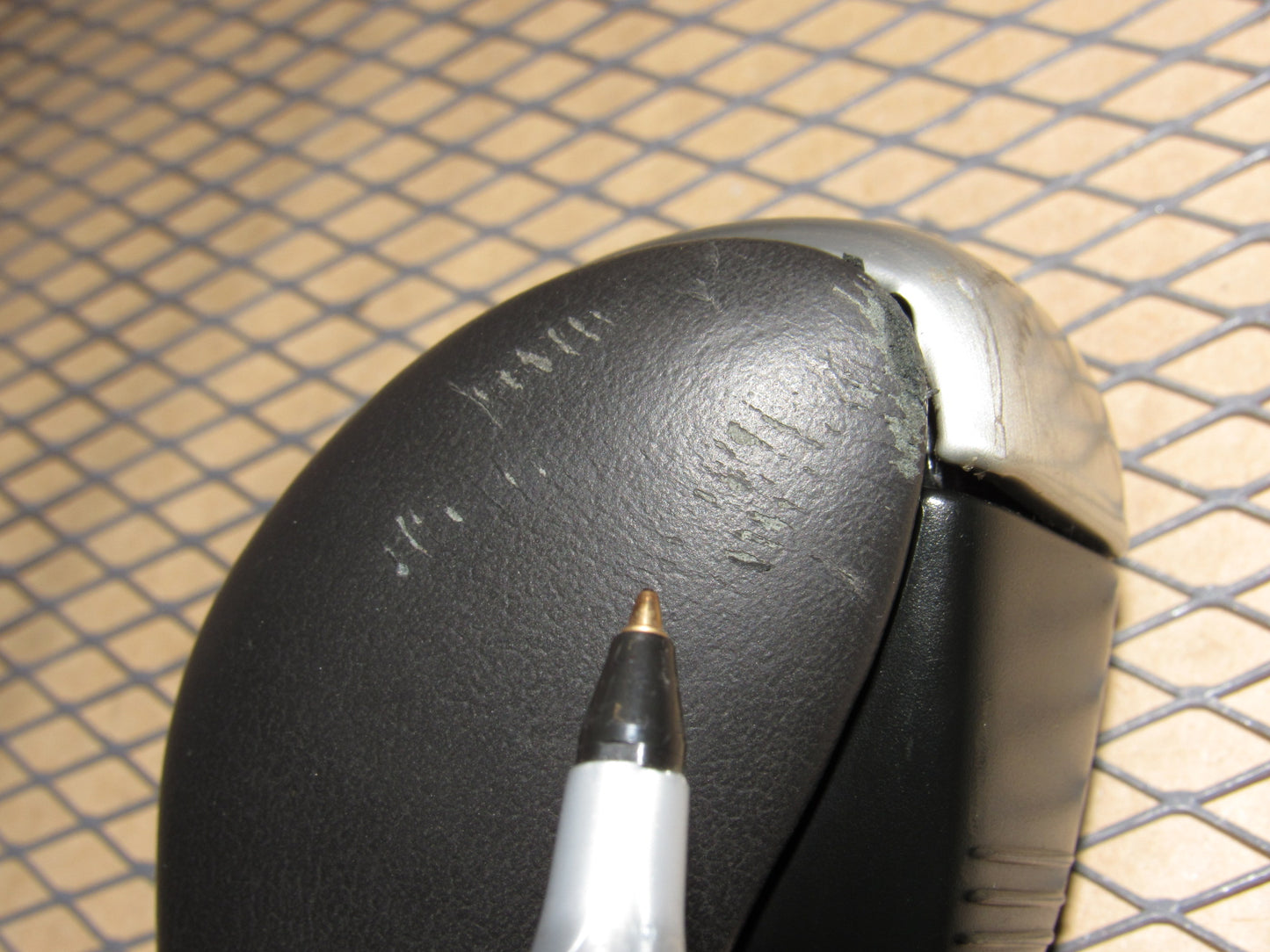 06-13 Chevrolet Corvette OEM Automatic Transmission A/T Shift Knob