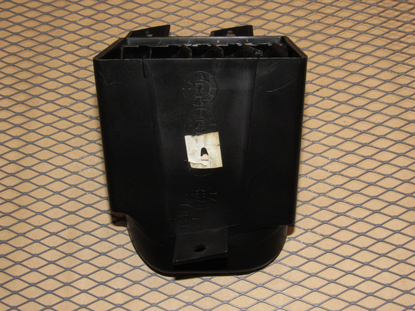 97 98 99 00 01 02 03 04 Chevrolet Corvette OEM Dash Air Vent Louver - Left