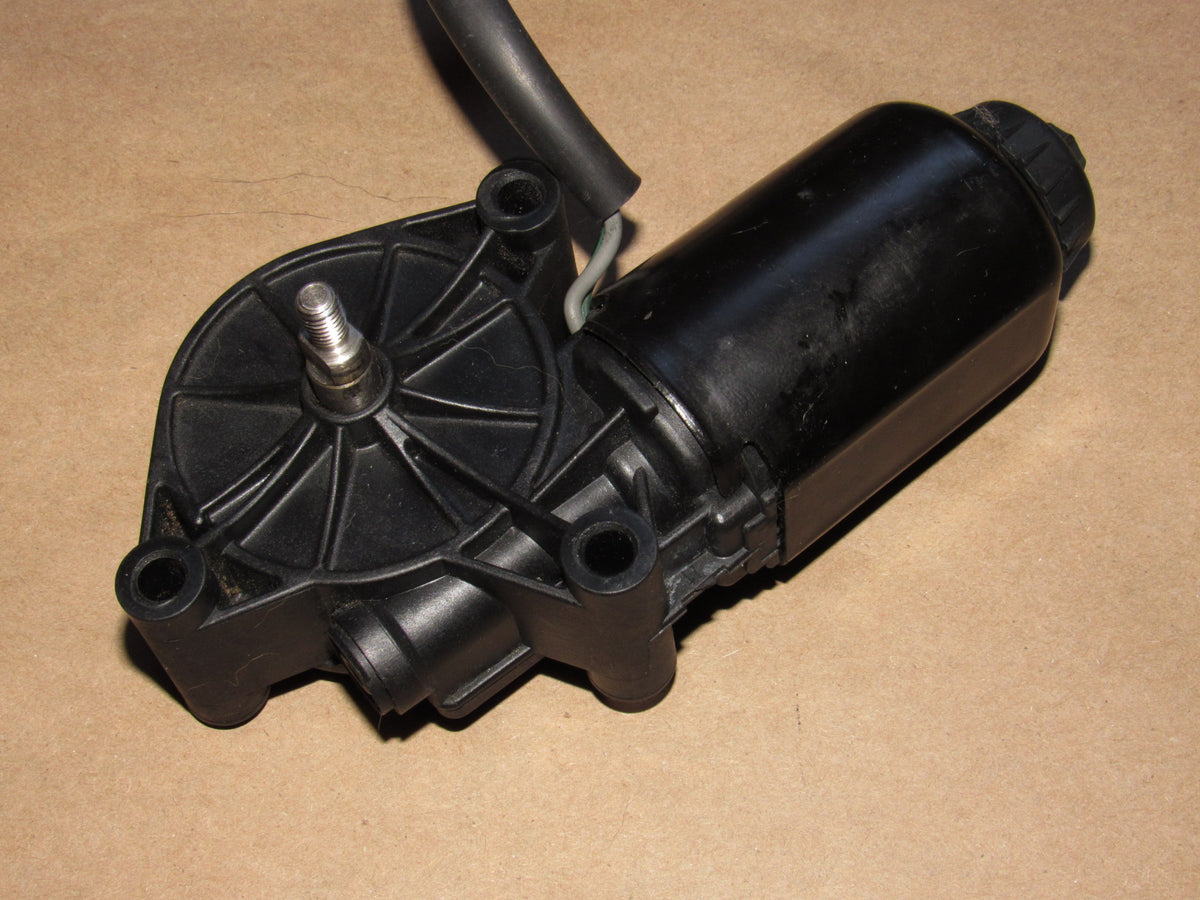 00 01 02 03 04 Chevrolet Corvette OEM Headlight Motor - Right