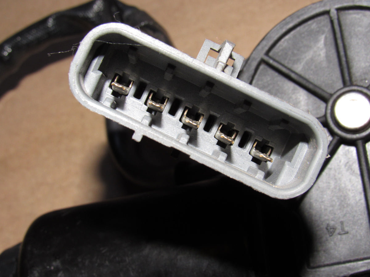 00 01 02 03 04 Chevrolet Corvette OEM Headlight Motor - Right