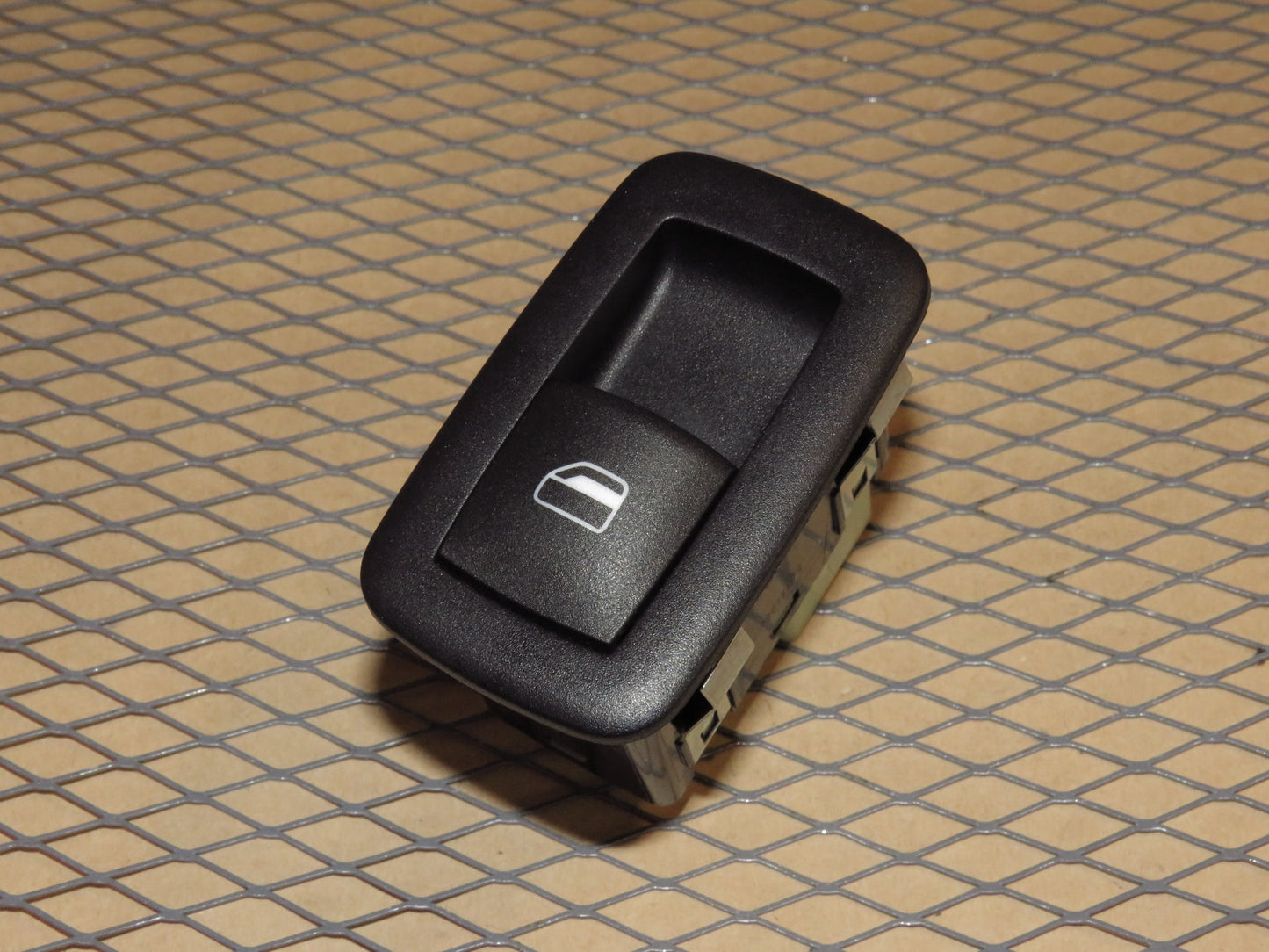11-21 Jeep Grand Cherokee OEM Rear Window Switch
