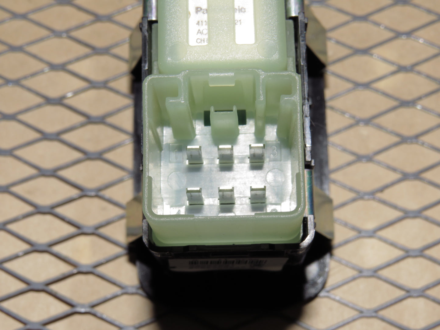 11-21 Jeep Grand Cherokee OEM Rear Window Switch