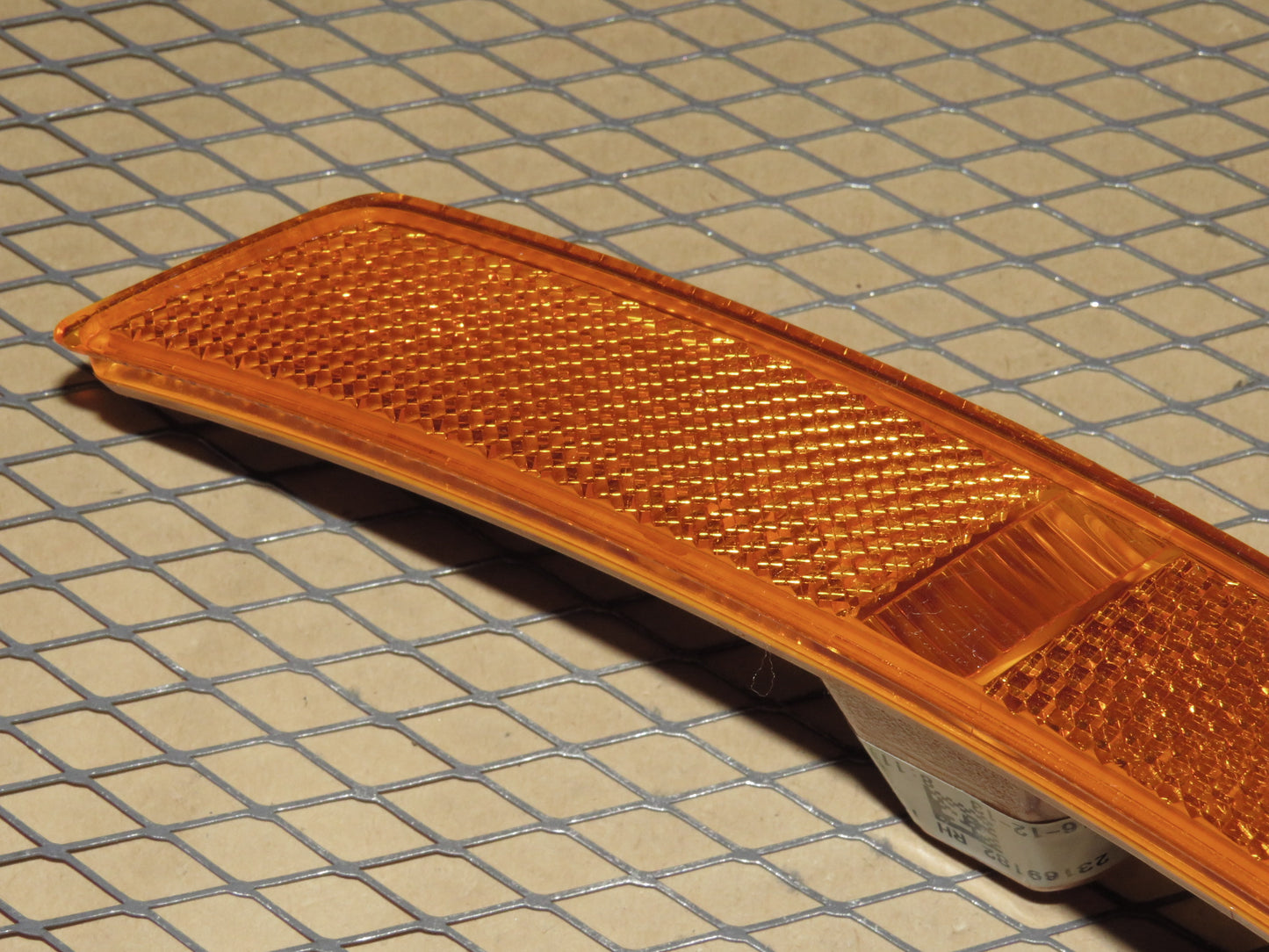 16-23 Chevrolet Camaro OEM Front Side Marker Light Lamp - Right