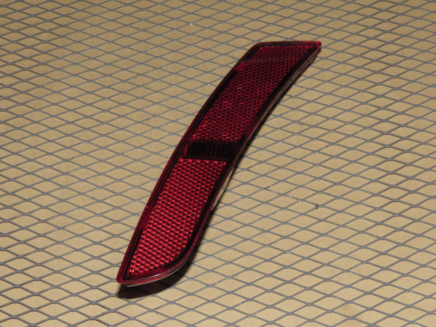 16-23 Chevrolet Camaro OEM Rear Side Marker Light Lamp - Right