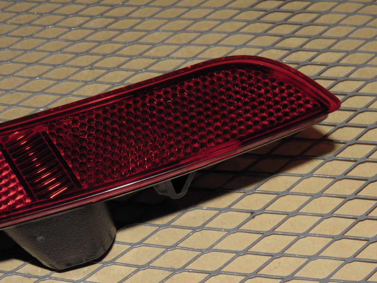 16-23 Chevrolet Camaro OEM Rear Side Marker Light Lamp - Right