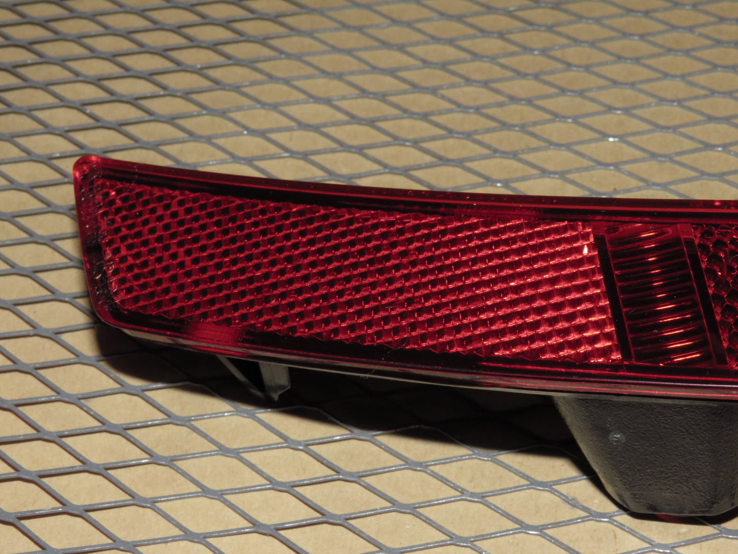 16-23 Chevrolet Camaro OEM Rear Side Marker Light Lamp - Right
