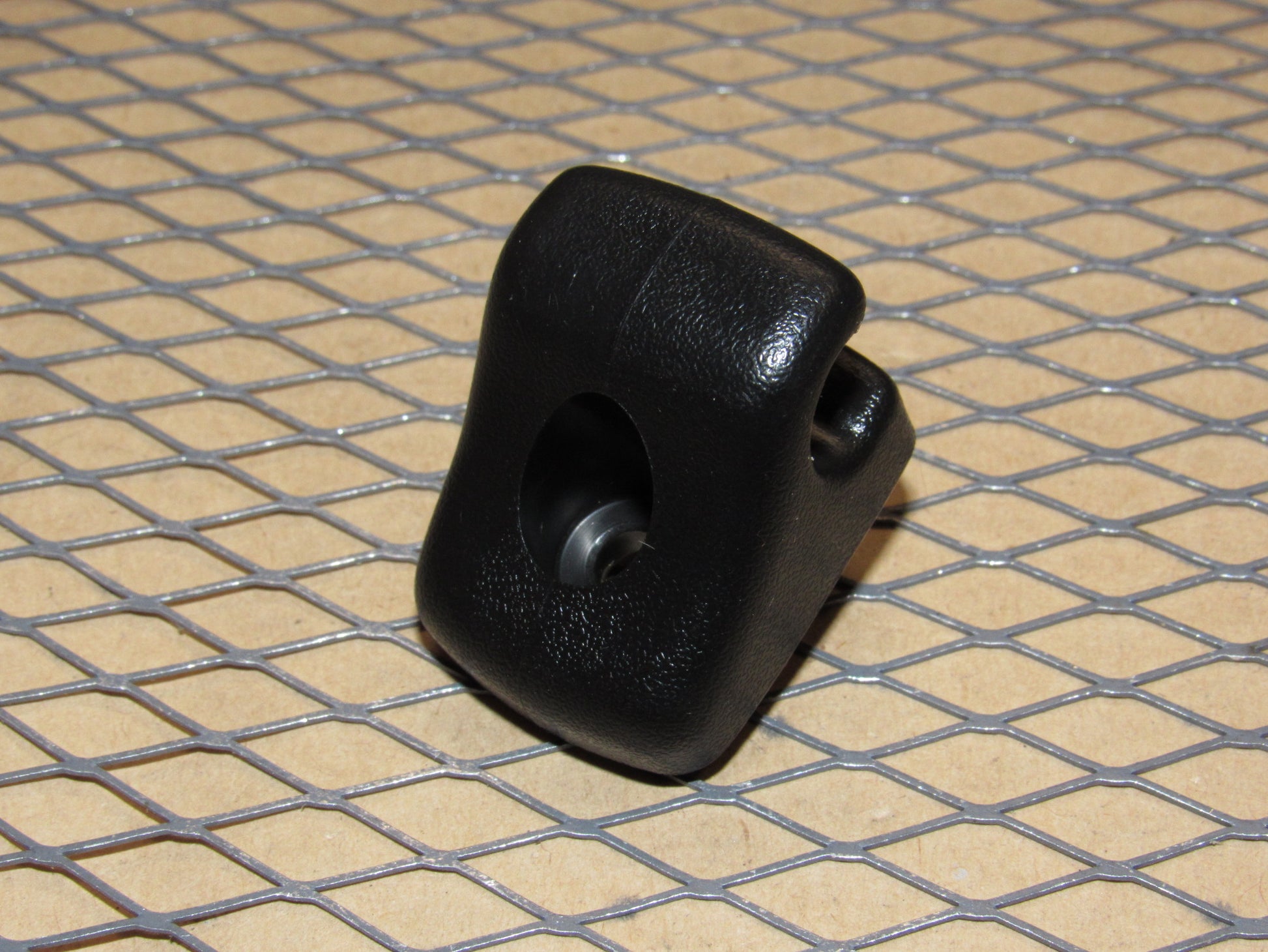 84 85 86 87 88 89 Nissan 300zx OEM Sun Visor Holder Lock Clip