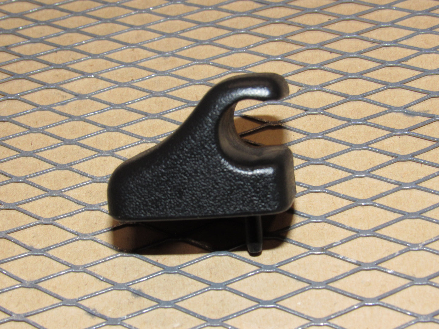 84 85 86 87 88 89 Nissan 300zx OEM Sun Visor Holder Lock Clip