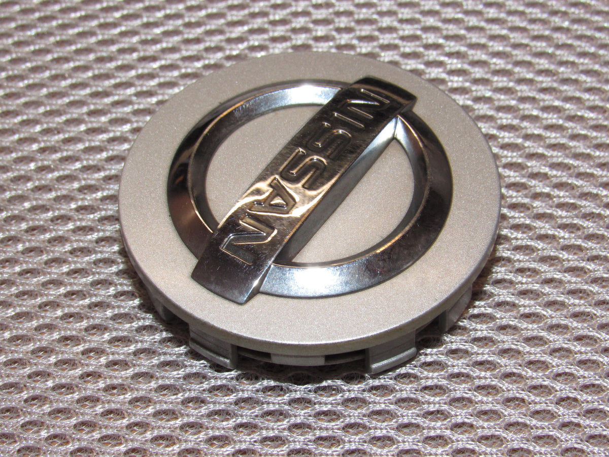 02 03 04 05 06 Nissan Altima OEM Wheel Center Cap
