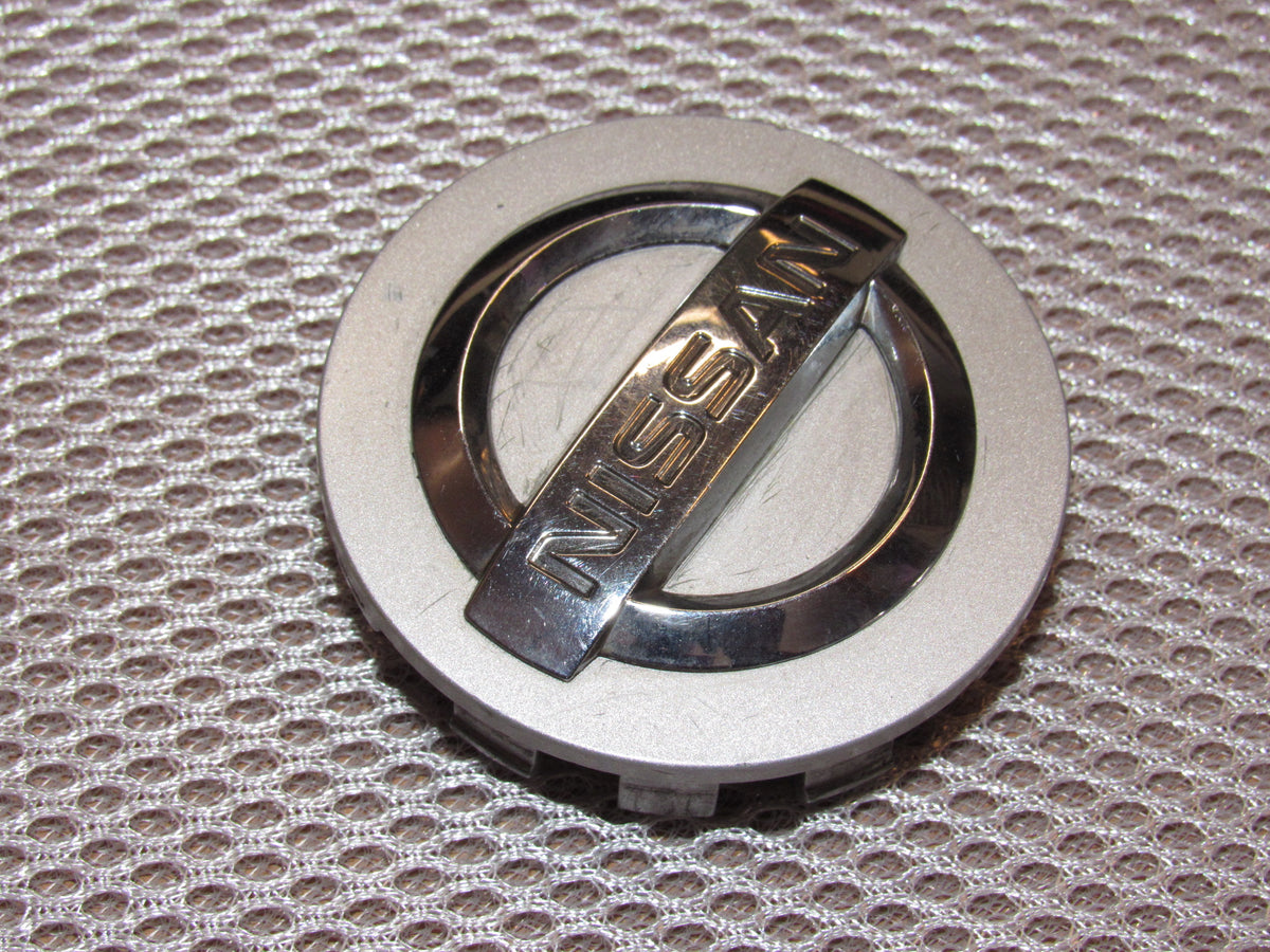 02 03 04 05 06 Nissan Altima OEM Wheel Center Cap