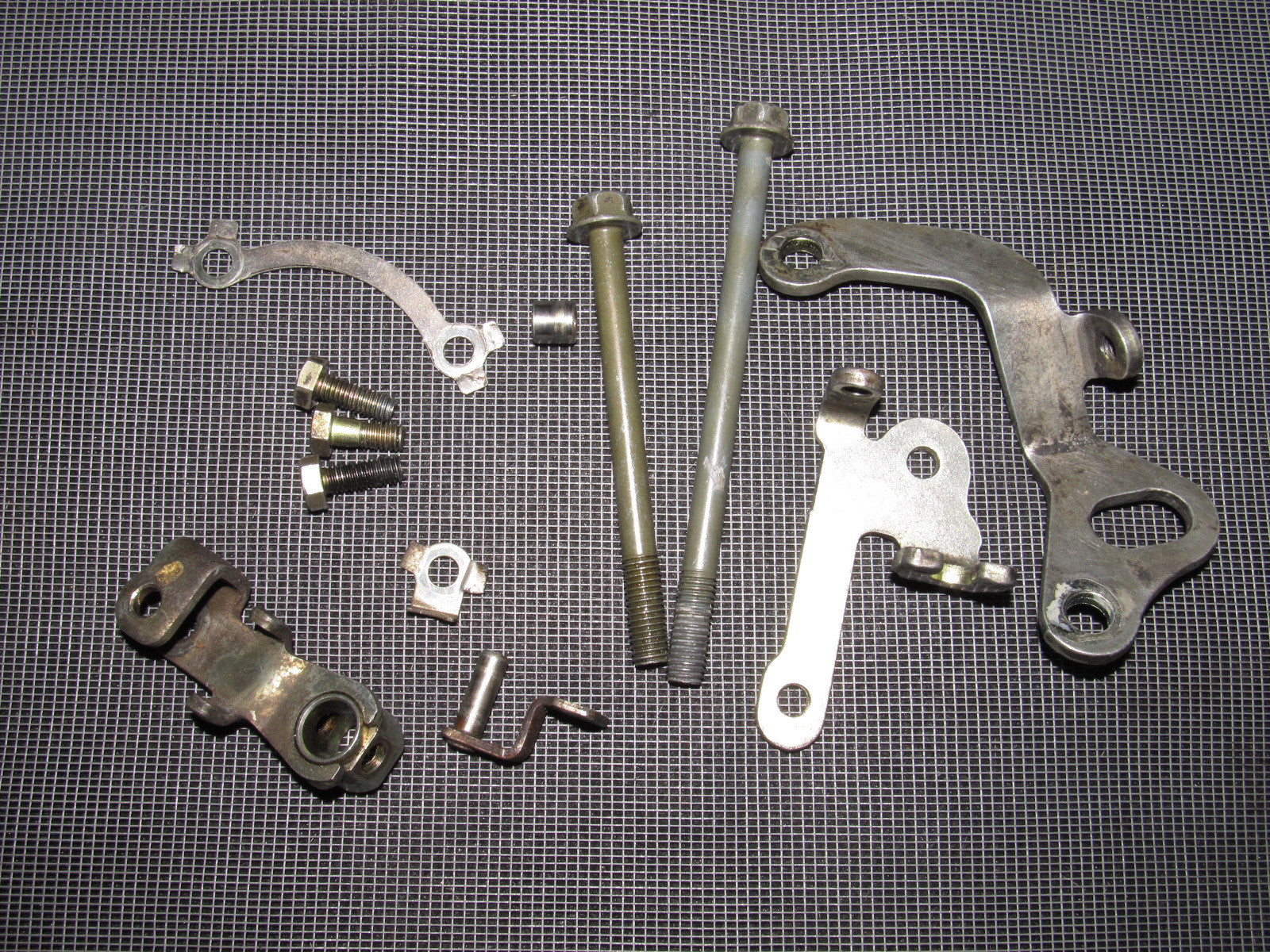 88 89 Honda CRX D15B2 1.5L OEM A/T Shifter Cable Bracket