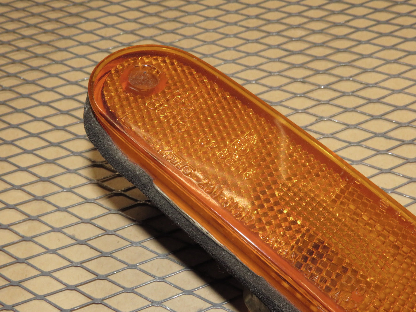 90 91 92 93 94 95 96 97 Mazda Miata OEM Front Side Marker Light Lamp - Left