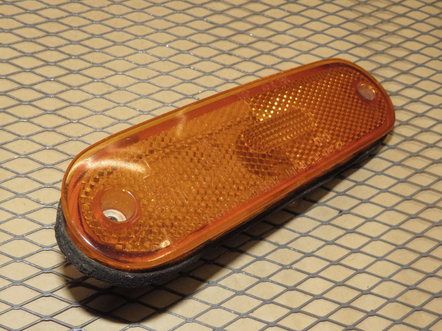 90 91 92 93 94 95 96 97 Mazda Miata OEM Front Side Marker Light Lamp - Left