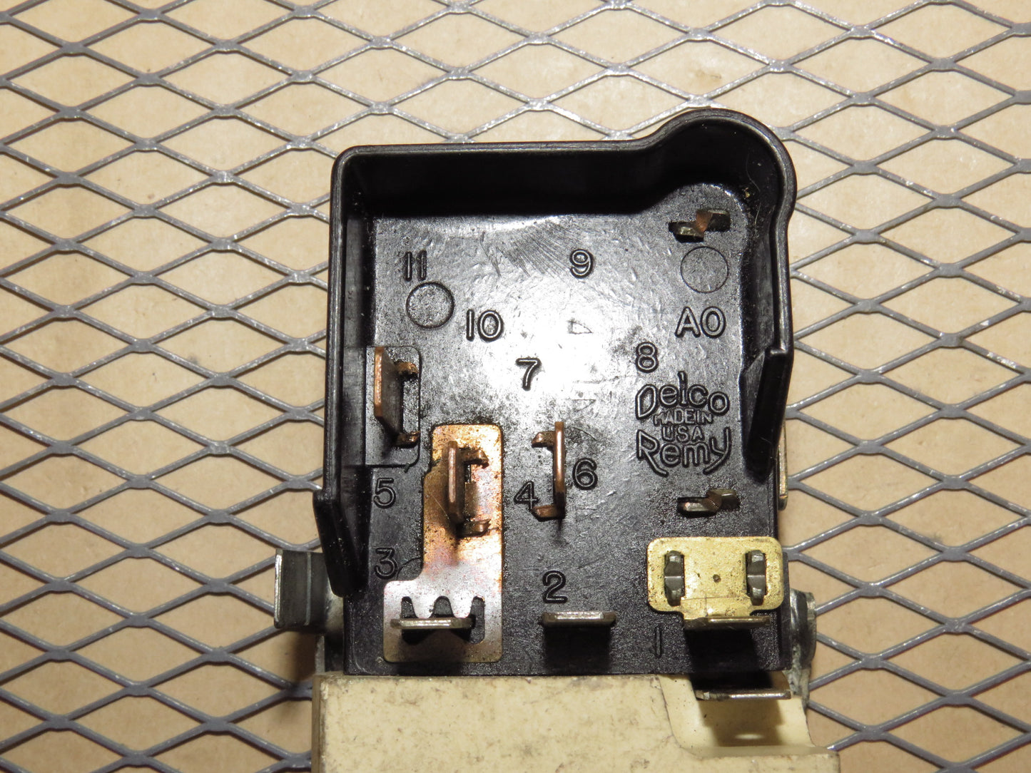 81 82 83 84 85 86 87 88 Chevrolet Monte Carlo OEM Headlight Switch