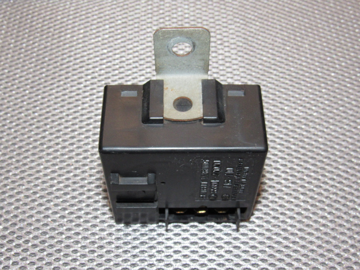 82 83 84 85 Toyota Supra OEM Seatbelt Warning Control Unit Module 85991-22020