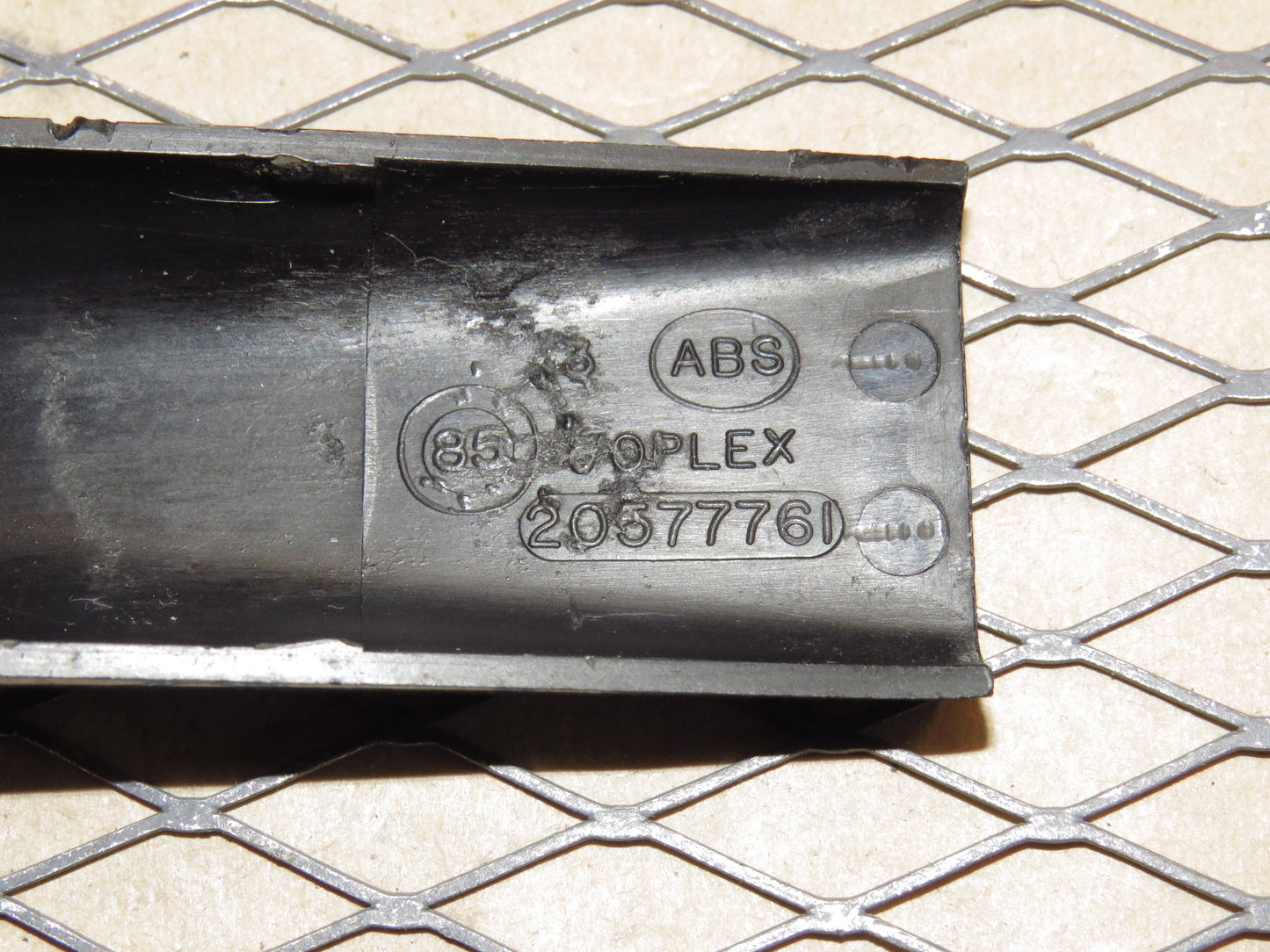 86 87 88 Chevrolet Monte Carlo OEM Door Panel Grab Pull Handle End Trim Cap Cover