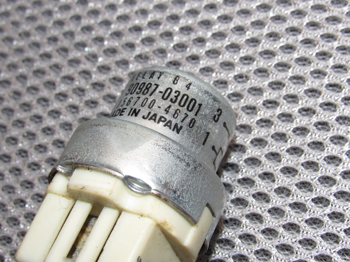 82 83 84 85 Toyota Supra OEM Relay 90987-03001