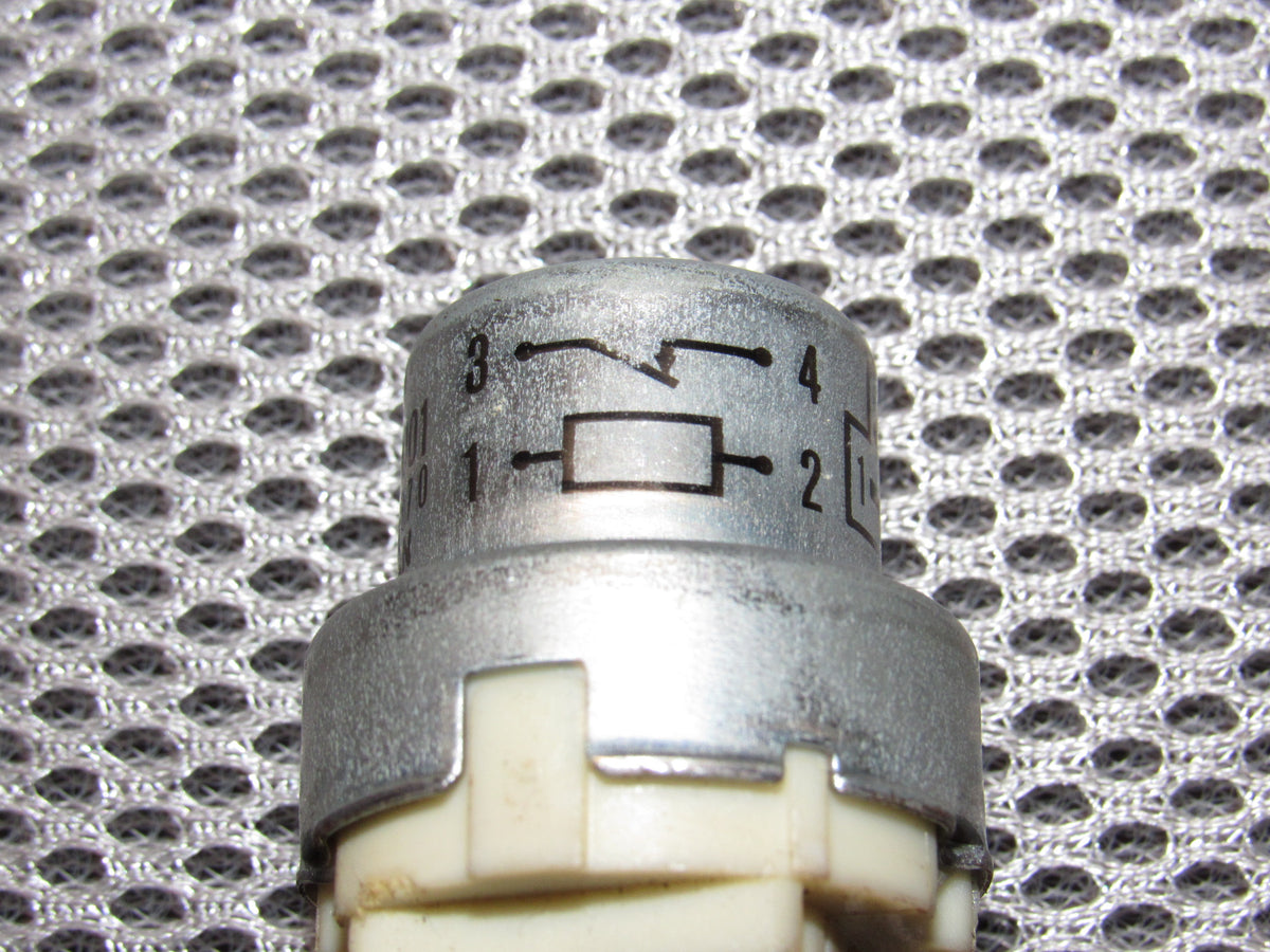 82 83 84 85 Toyota Supra OEM Relay 90987-03001