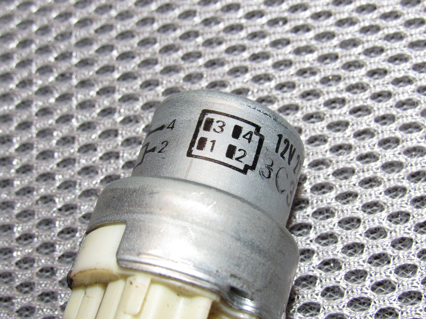 82 83 84 85 Toyota Supra OEM Relay 90987-02004