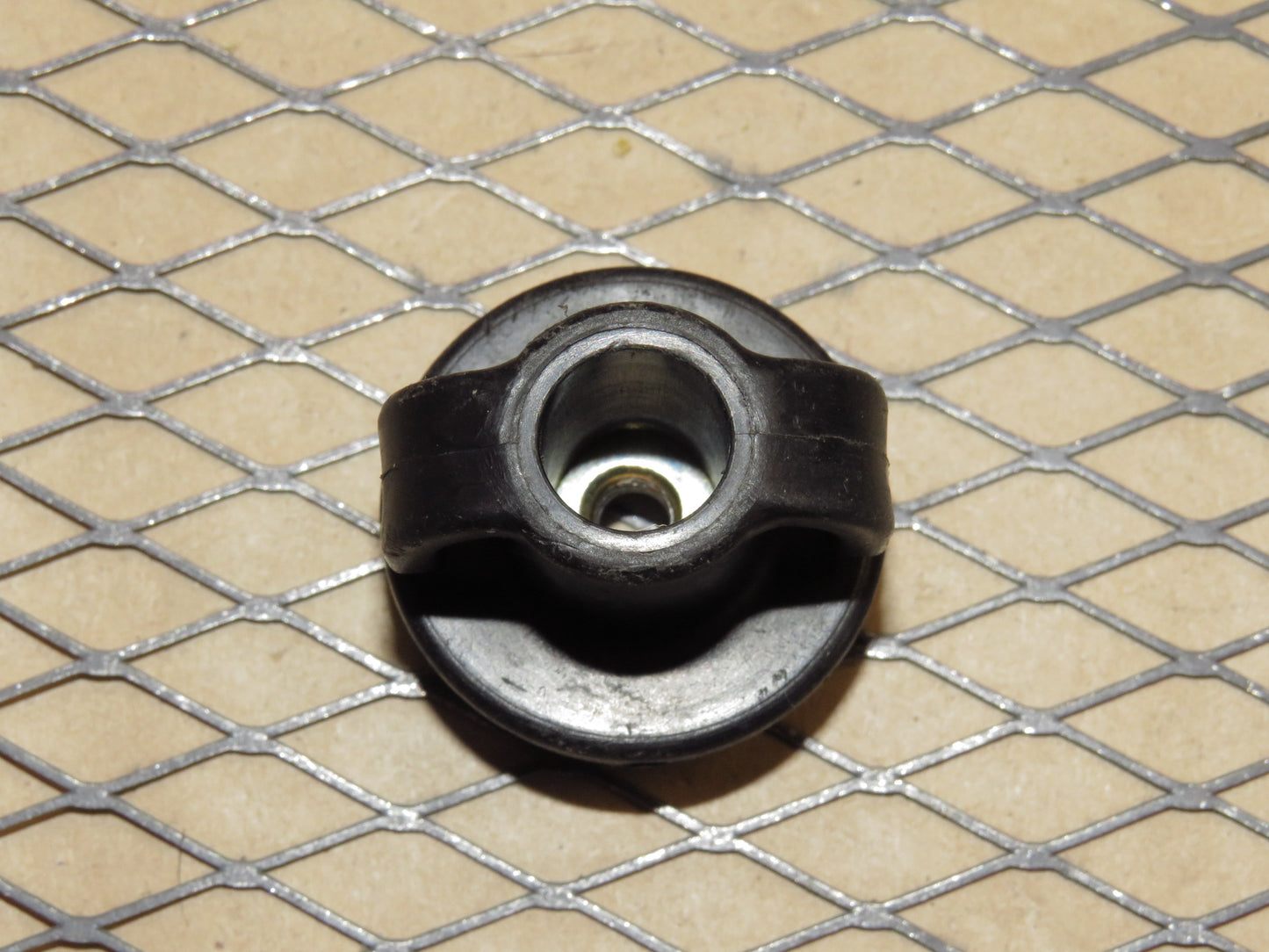 97 98 99 00 01 02 03 04 Chevrolet Corvette OEM Trunk Cargo Net Lock Retainer Mount