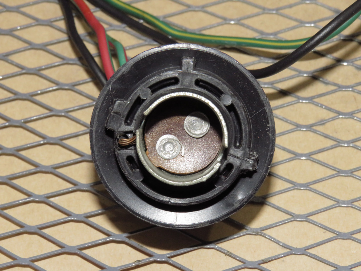 90 91 92 93 94 95 96 Nissan 300zx OEM Tail Light Lamp Bulb Socket