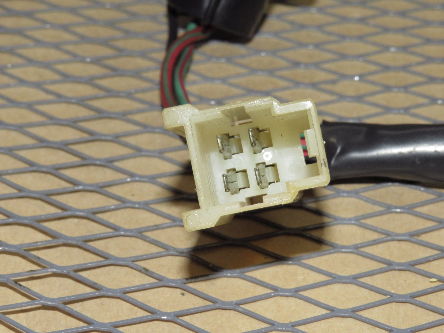 90 91 92 93 94 95 96 Nissan 300zx OEM Tail Light Lamp Bulb Socket