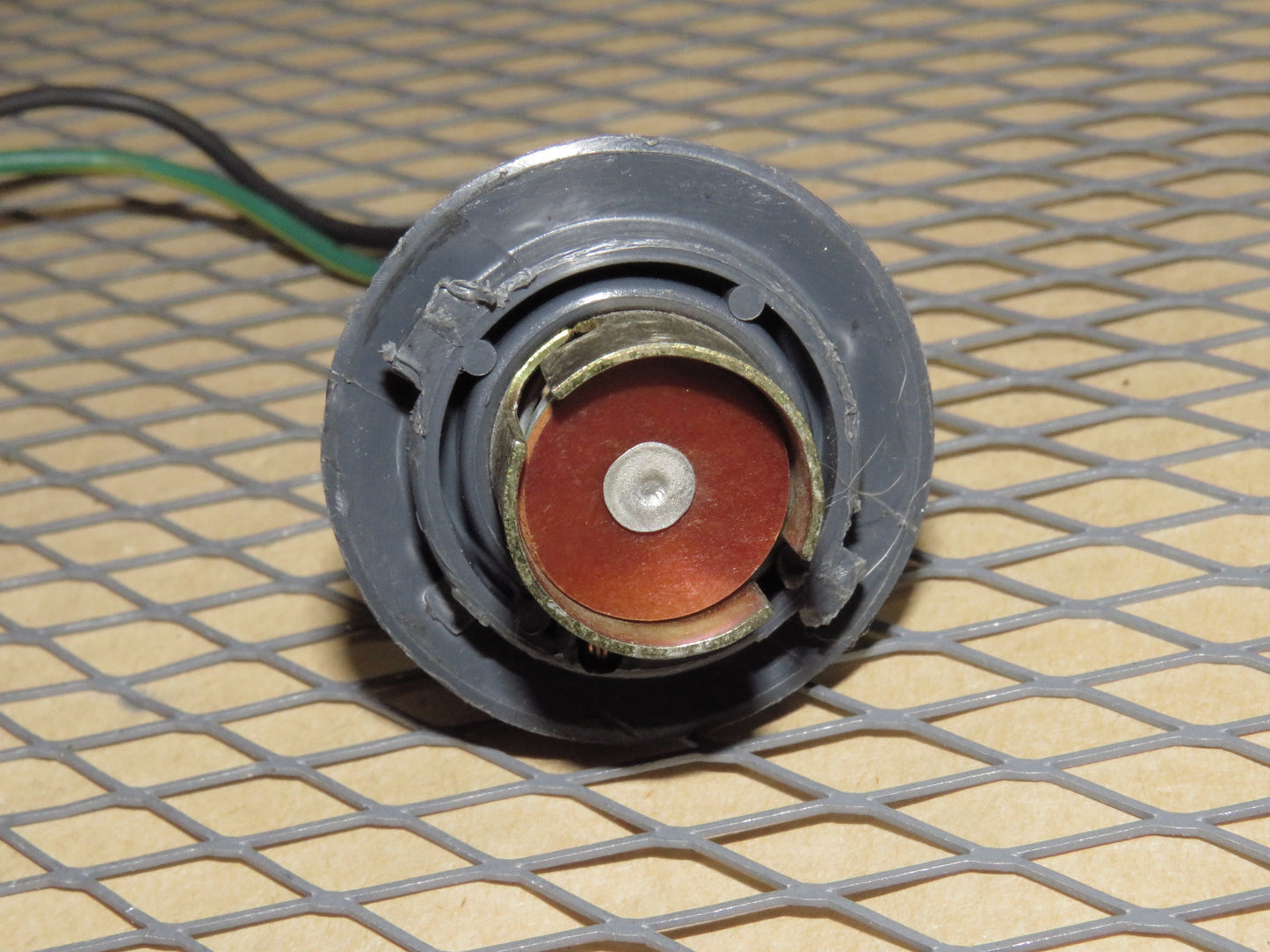 90 91 92 93 94 95 96 Nissan 300zx OEM Tail Light Lamp Bulb Socket