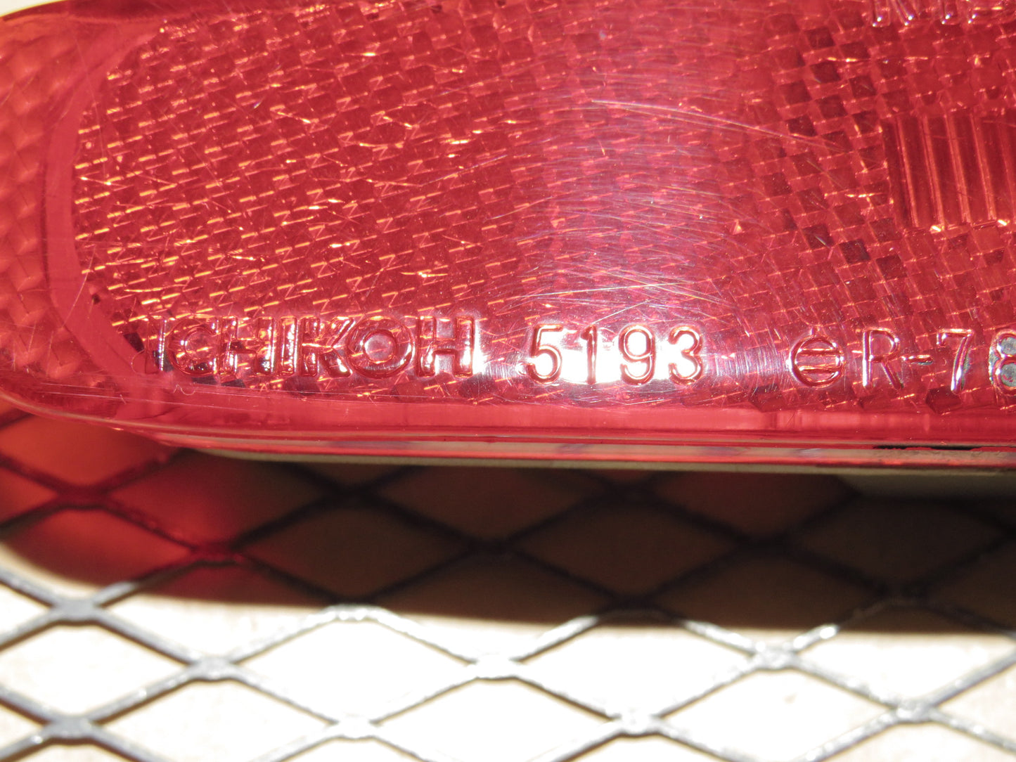 90 91 92 93 94 95 96 Nissan 300zx OEM Rear Side Marker Light Lamp - Right