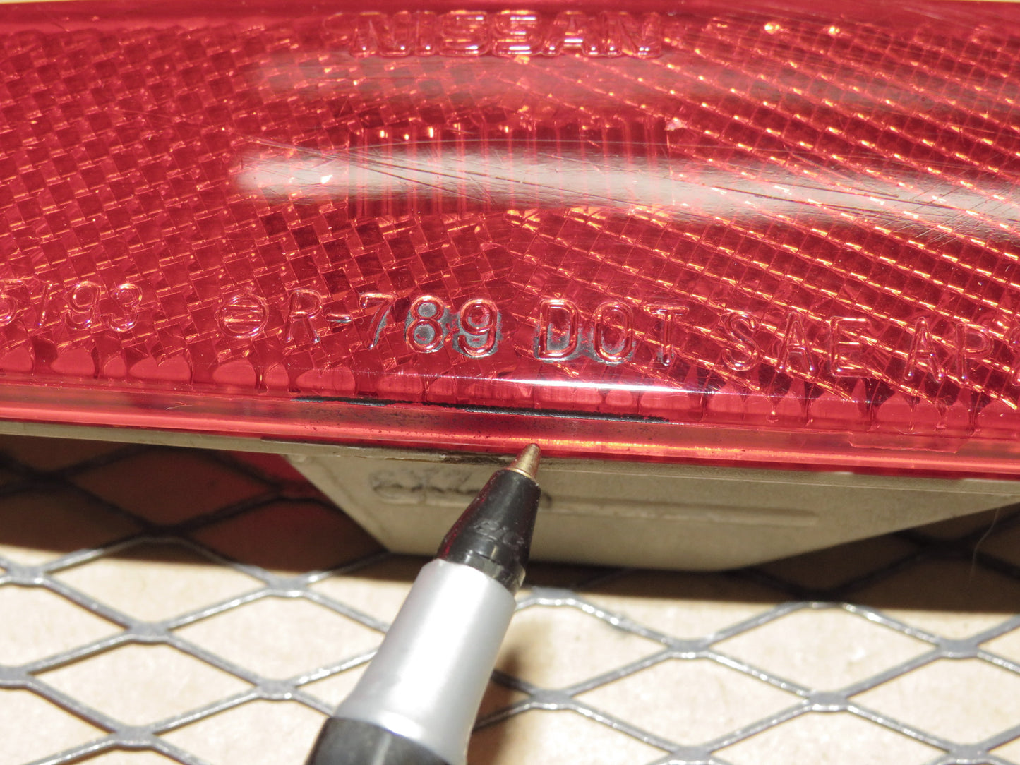 90 91 92 93 94 95 96 Nissan 300zx OEM Rear Side Marker Light Lamp - Right