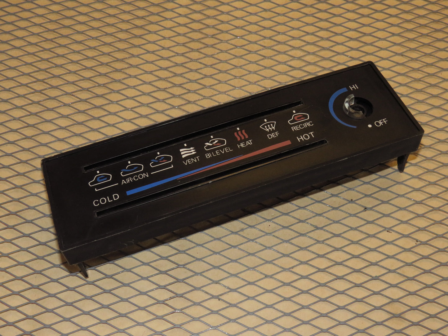 79 80 81 82 83 Datsun 280zx OEM Manual Climate Control Faceplate Cover