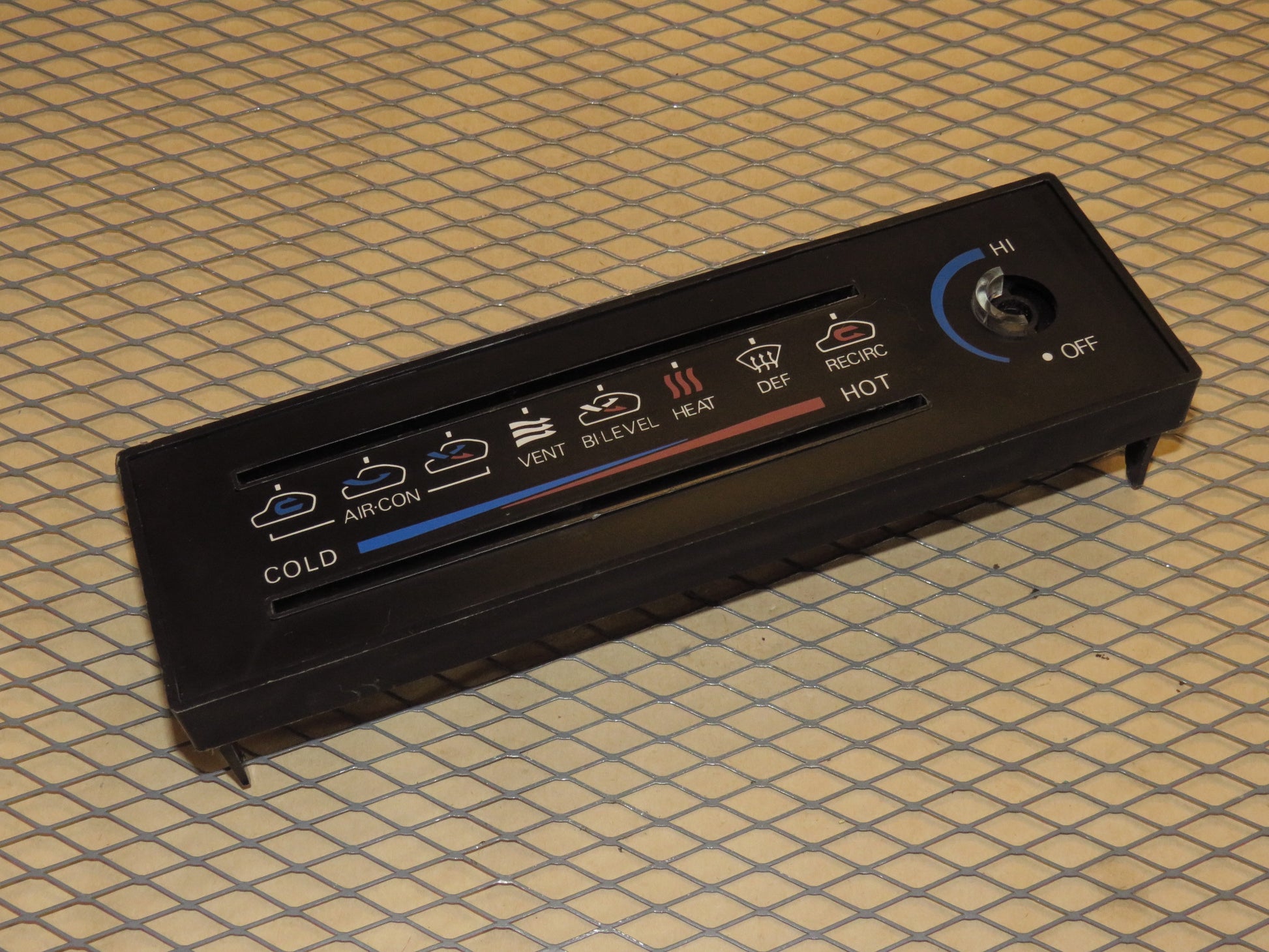 79 80 81 82 83 Datsun 280zx OEM Manual Climate Control Faceplate Cover