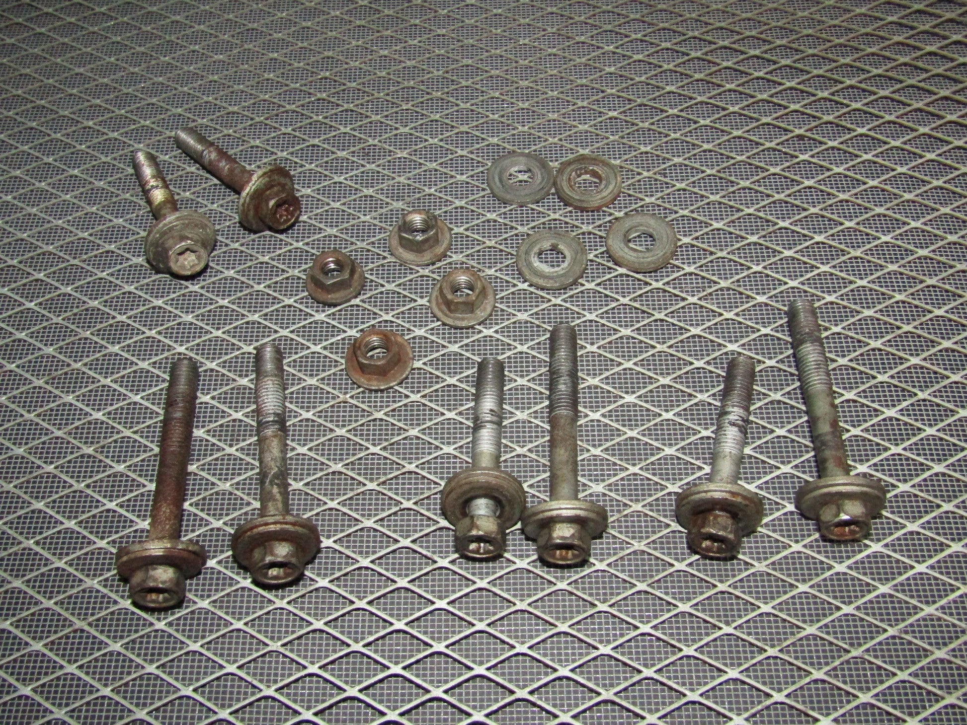 92-93 Toyota Camry OEM Lower Intake Manifold Runner Bolt Set - 3VZ-FE V6